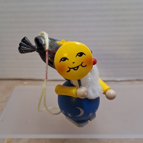 Steinbach German Folk Art Handmade Wooden Christmas Ornament Moon & Stars 3" - Picture 2 of 9